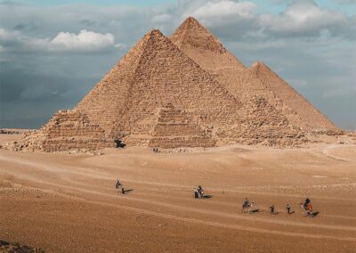 visiter sites pharaoniques : pyramides de Gizeh