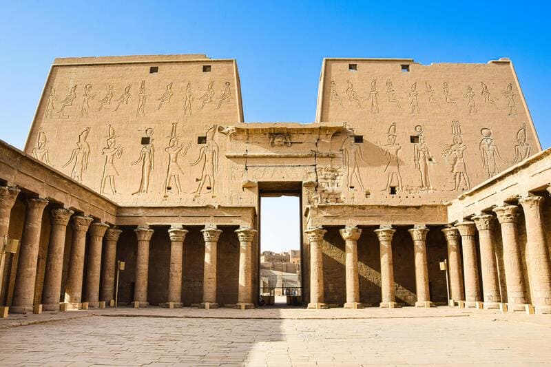 Edfu1 temple edfou egypte