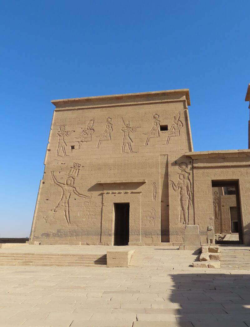 façade temple de philae