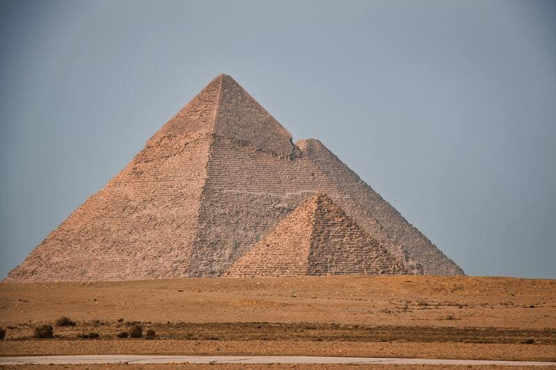 pyramides de gizeh egypte
