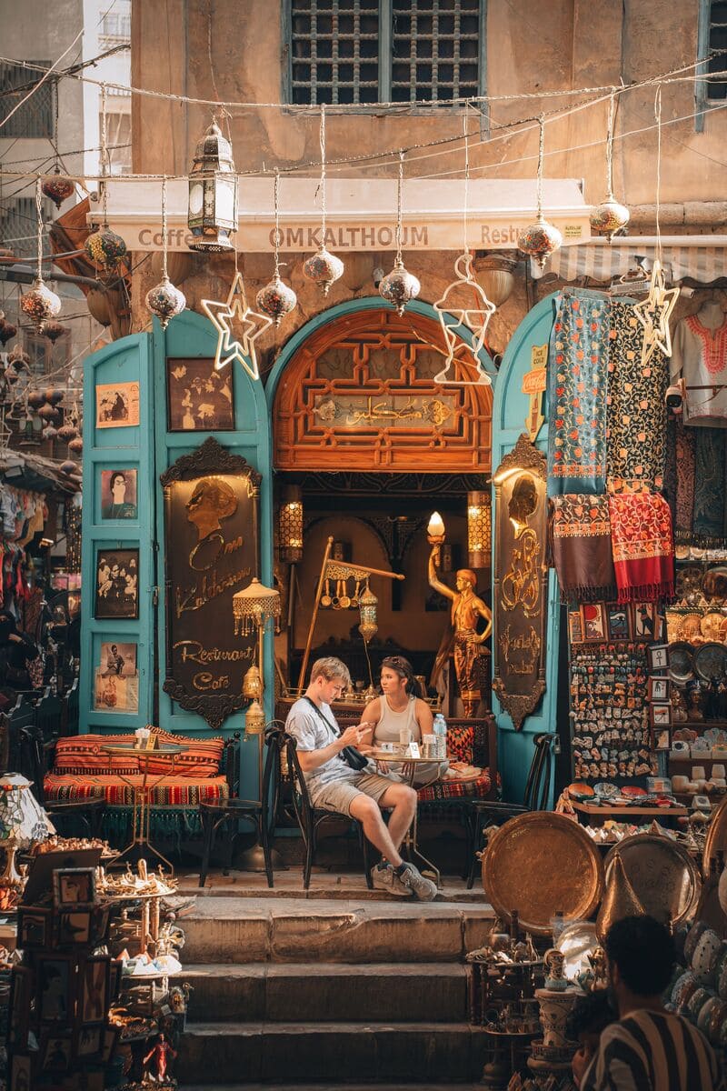 café dans le quartier islamique au Caire